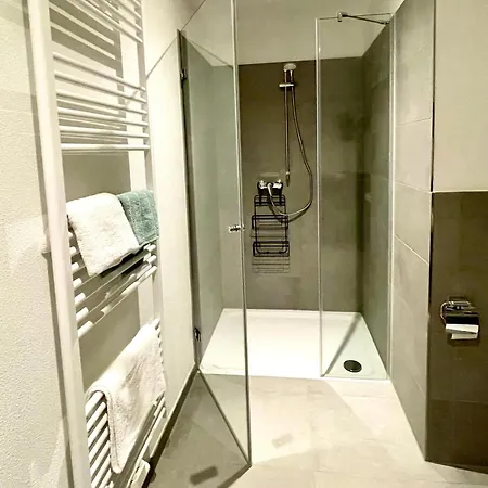 Altstadt Insel - Workaction - Free Parking - Audi - Balkon - Aufzug 아파트 *